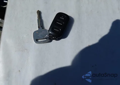 2005 Pontiac Vibe z USA, uszkodzony, nr VIN 5Y2SL63855Z432400